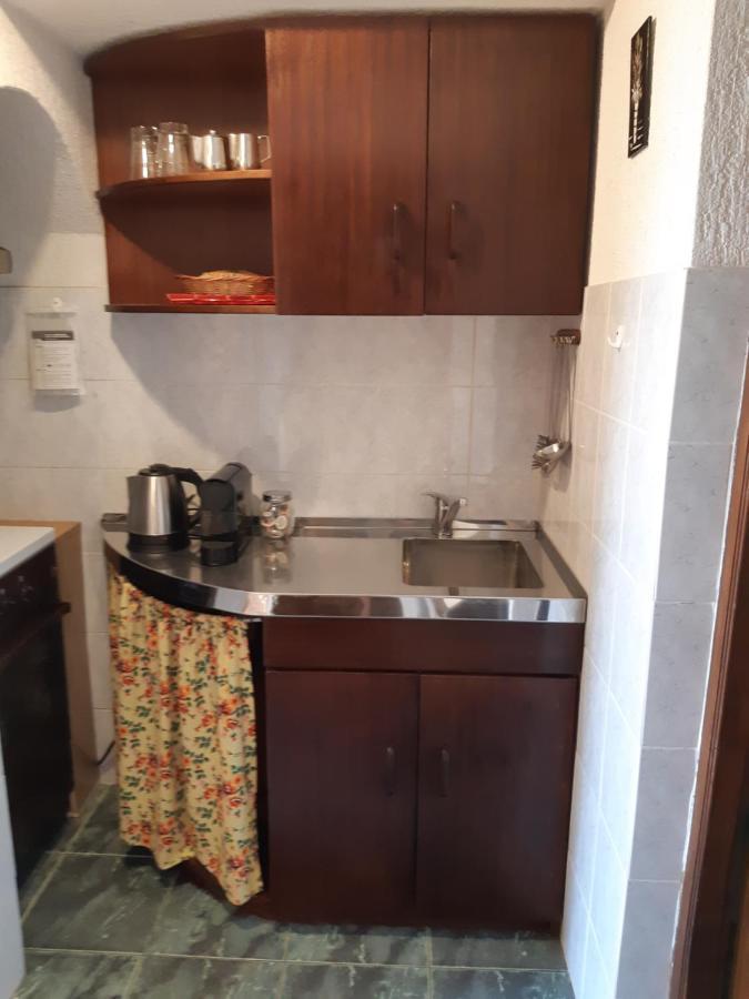 Apartmani Andreja Pinezići Eksteriør bilde